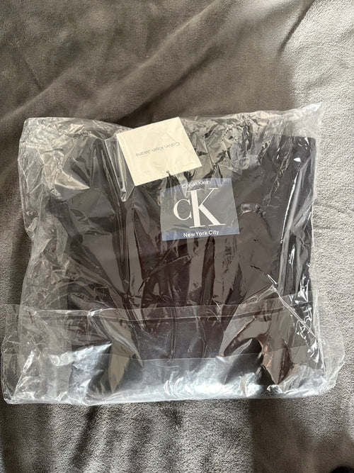 Calvin Klein Jeans Hoodie Homme Noir CK – Taille XL – Neuf avec Étiquette